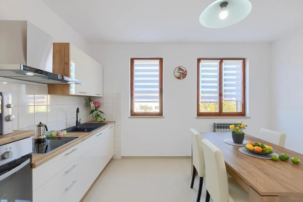 Apartment Christina Pula Croatia