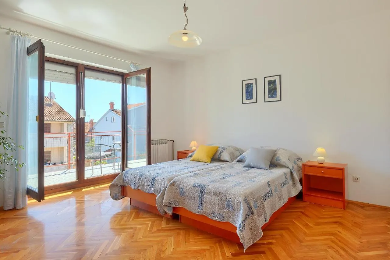 Apartment Christina Pula