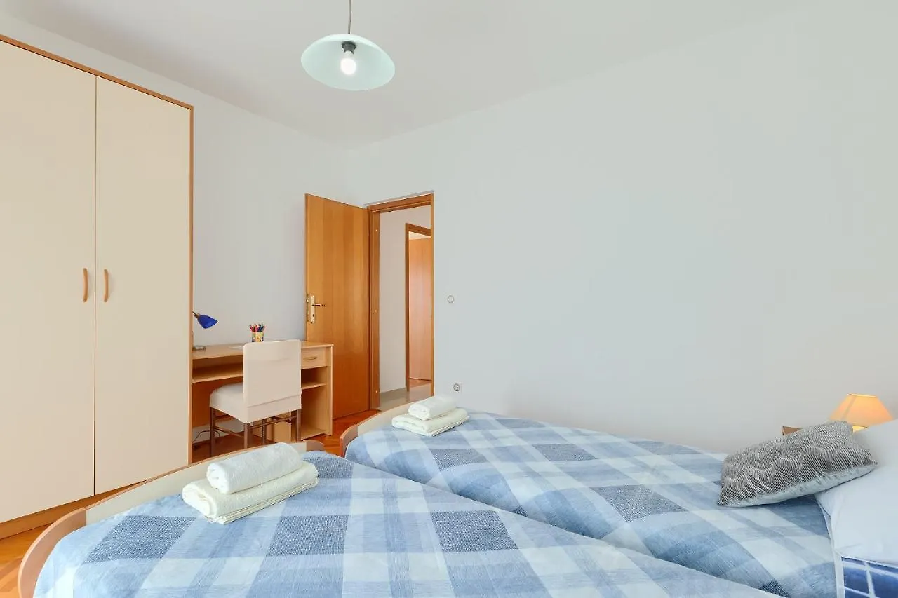 Apartment Christina Pula